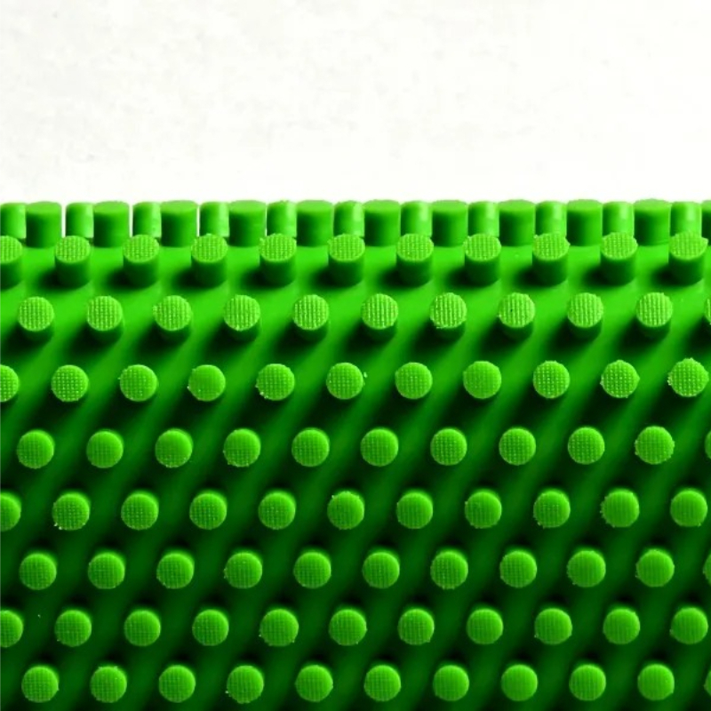 Table Tennis Head To Head - YINHE 955 Table Tennis Rubber Long